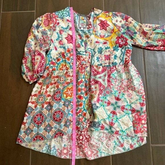 NWT Johnny Was Top Multicolor Floral Starfish V Neck Button Down Tunic Top S - Picture 8 of 12